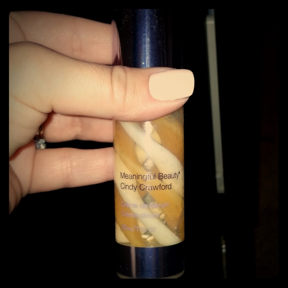 Meaningful Beauty Créme de Serum by Cindy Crawford